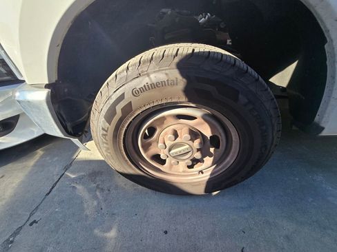 Used 2022 Ford F350 XL w/ Power Equipment Group image 18