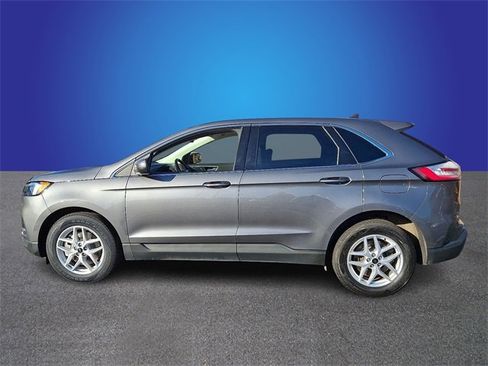 Used 2024 Ford Edge SEL image 7