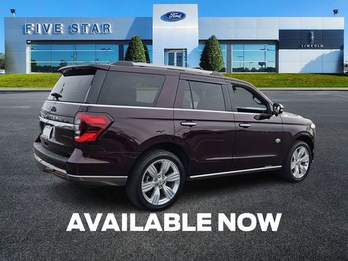 Used 2024 Ford Expedition King Ranch image 8
