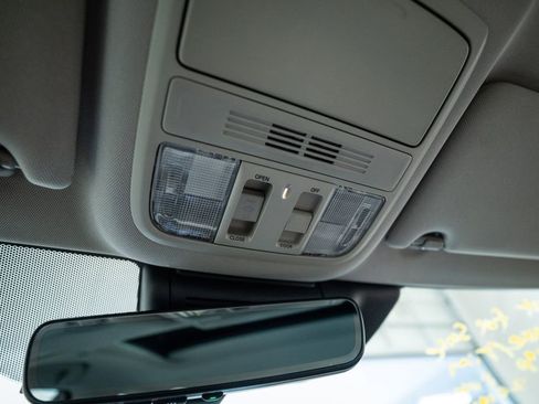 Used 2018 Honda Accord EX-L image 33
