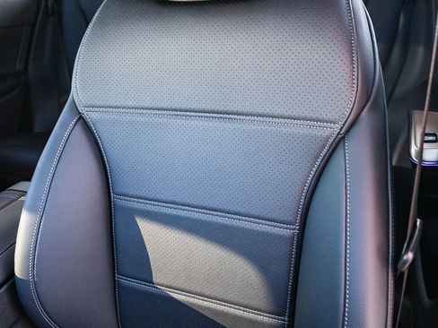 New 2026 Mercedes-Benz GLC 300 4MATIC image 24