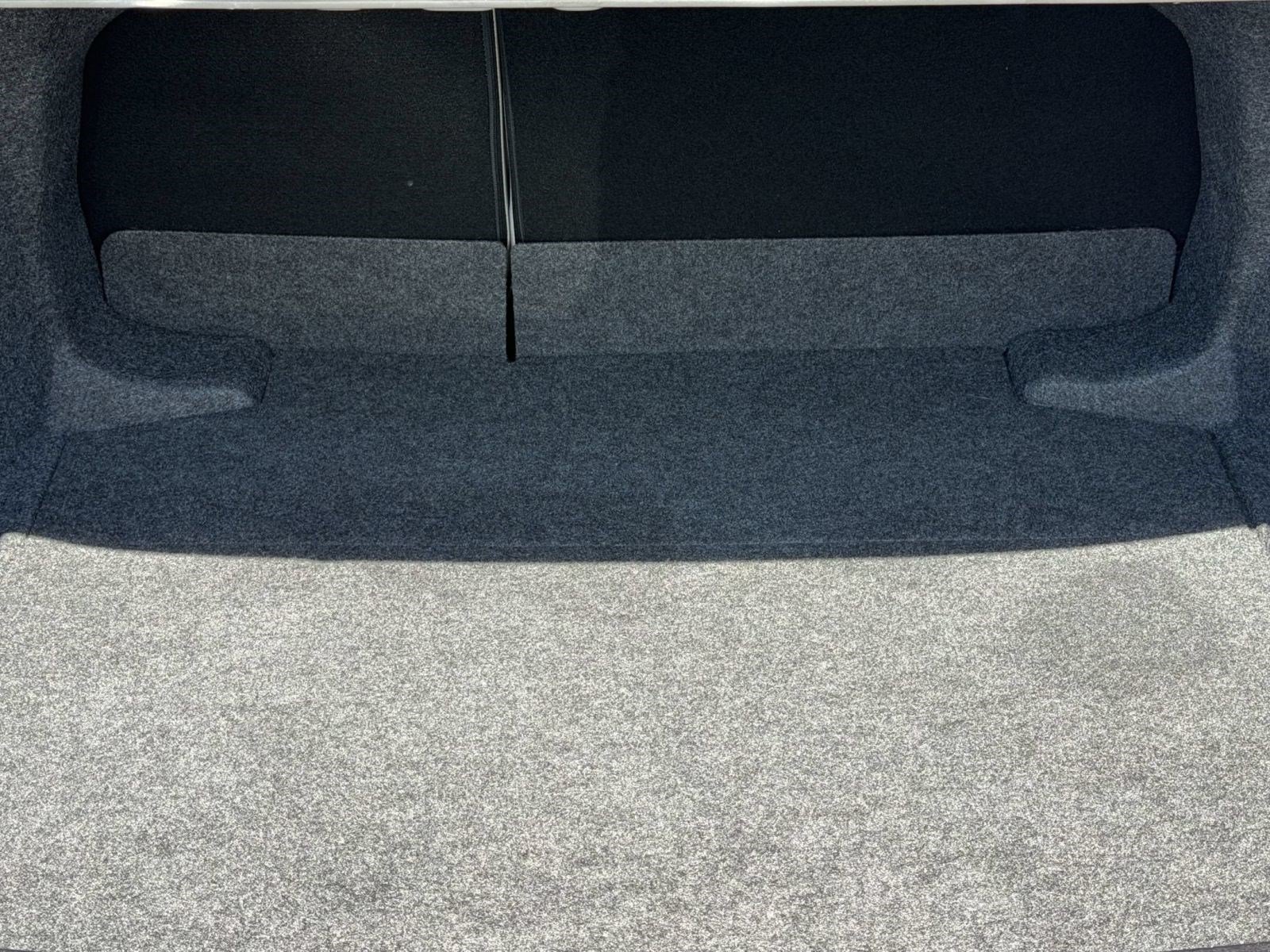 Used 2026 Toyota Corolla LE FWD image 23