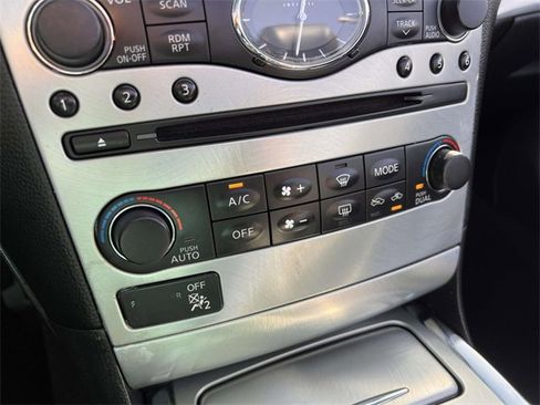 Used 2011 INFINITI G37 Sport w/ Premium Pkg image 20