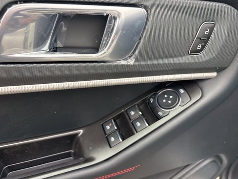 New 2026 Ford Explorer ST-Line image 15