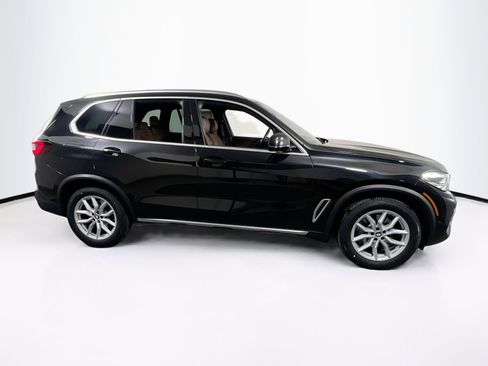 Used 2023 BMW X5 xDrive40i w/ Premium Package AWD/4WD image 4