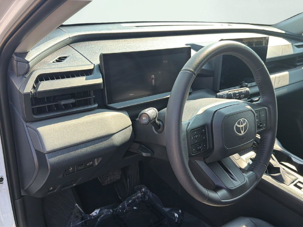Used 2026 Toyota RAV4 XLE Premium FWD image 23
