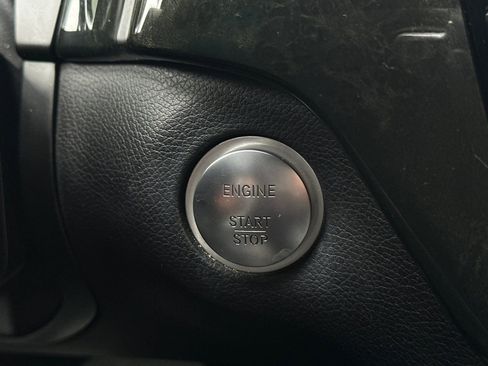 Used 2019 Mercedes-Benz GLS 450 4MATIC image 21