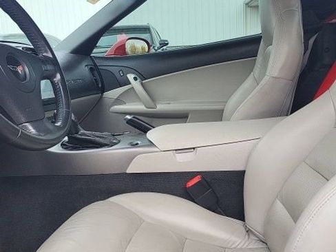 Used 2007 Chevrolet Corvette Convertible w/ Preferred Equipment Group image 4