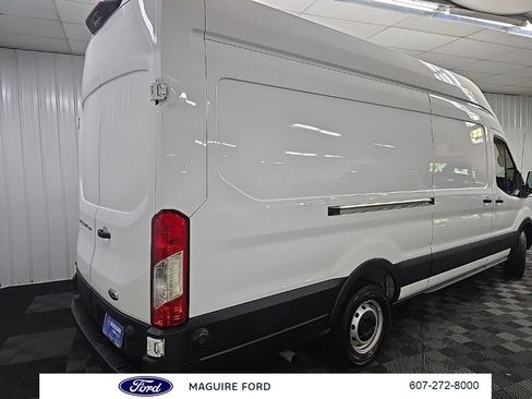 Used 2025 Ford Transit 250 148 High Roof Extended w/ Load Area Protection Package RWD image 12