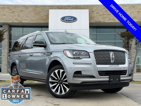 Used 2024 Lincoln Navigator L Reserve AWD/4WD image 1