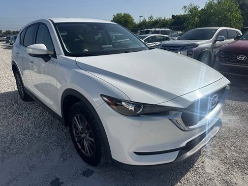 Used 2017 MAZDA CX-5 Touring FWD image 3