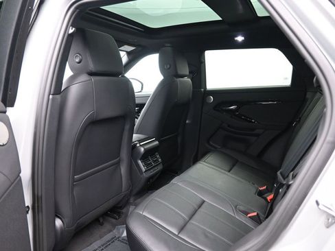 Used 2024 Land Rover Range Rover Evoque Dynamic SE image 30