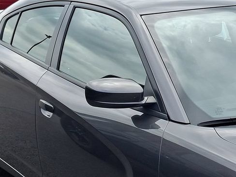 Used 2013 Dodge Charger SE w/ Sport Appearance Group RWD image 10