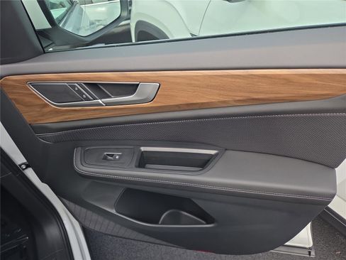 New 2026 Volkswagen Atlas SE image 34