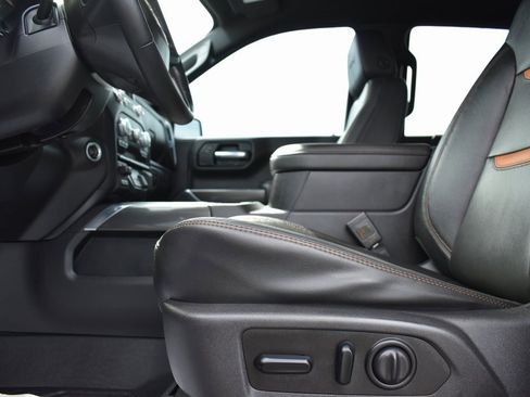 Used 2020 GMC Sierra 1500 AT4 w/ AT4 Premium Package image 8