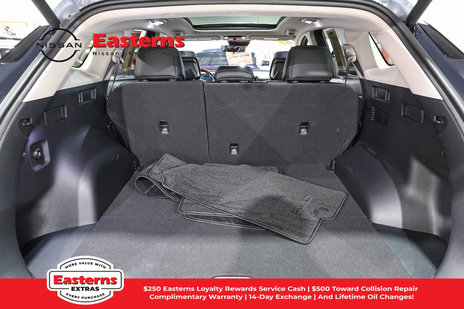 Used 2025 Kia Sportage EX w/ EX Premium Package AWD/4WD image 9