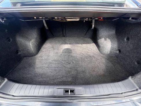 Used 2016 Nissan Altima 2.5 SL w/ 2.5 Technology Package image 14