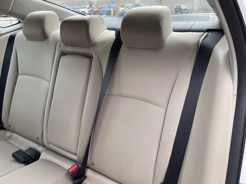 Used 2017 Honda Civic EX image 17