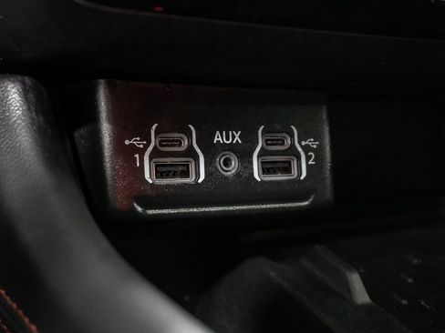 Used 2025 Dodge Durango GT image 21