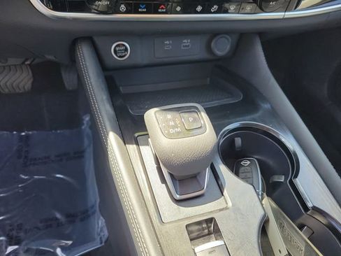 Used 2023 Nissan Rogue SL w/ SL Premium Package AWD/4WD image 24