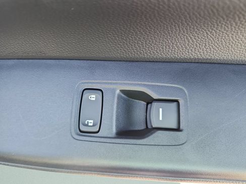 Used 2024 Honda CR-V LX image 25
