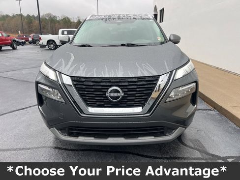 Used 2023 Nissan Rogue SV w/ SV Premium Package image 8