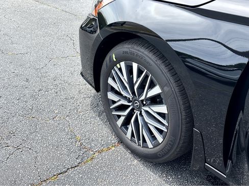 New 2026 Nissan Altima 2.5 SV w/ SV Special Edition Package FWD image 24