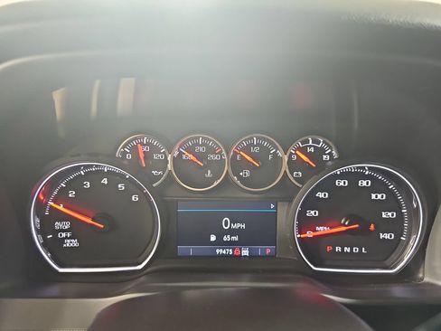 Used 2020 Chevrolet Silverado 1500 RST AWD/4WD image 25