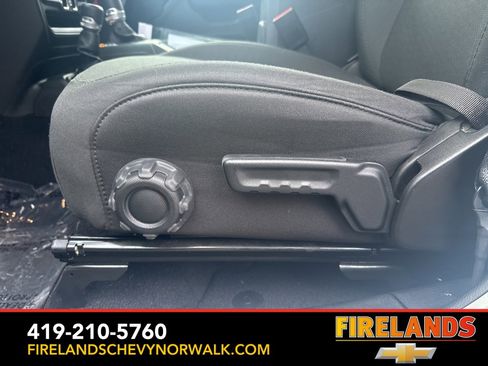 Used 2022 Jeep Gladiator Sport image 28