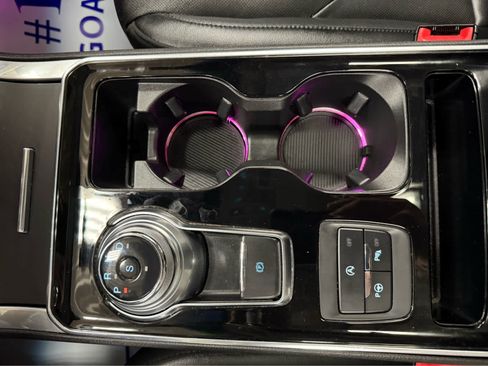 Used 2020 Ford Edge Titanium w/ Equipment Group 301A image 21