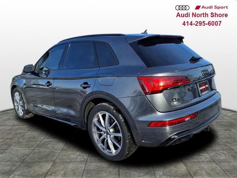 Used 2023 Audi Q5 e Premium Plus w/ Premium Plus Package image 4