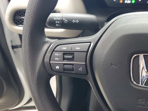 Certified 2026 Honda HR-V LX image 22