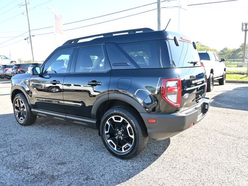 Used 2024 Ford Bronco Sport Outer Banks image 7