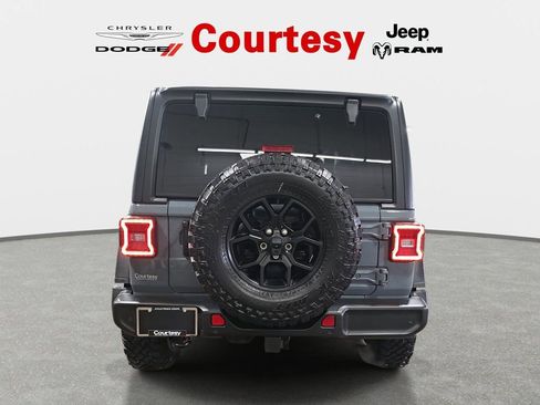 Certified 2024 Jeep Wrangler Willys image 6