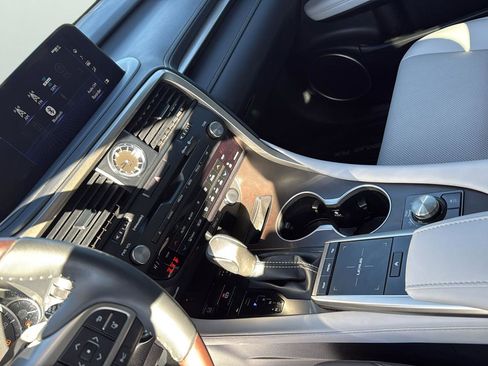 Used 2022 Lexus RX 350 FWD w/ Premium Package image 20