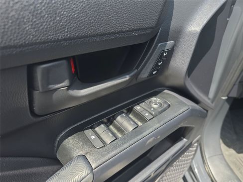 Used 2025 Toyota 4Runner TRD Off-Road Premium w/ Tow Technology Package AWD/4WD image 24