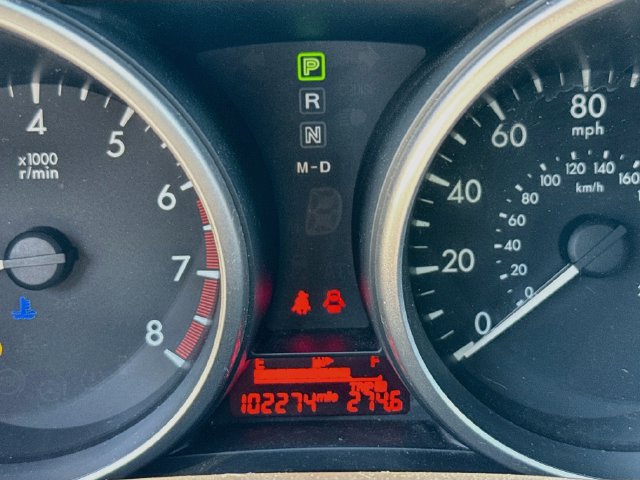 Used 2012 MAZDA MAZDA5 Touring w/ Moonroof & Audio Pkg FWD image 10