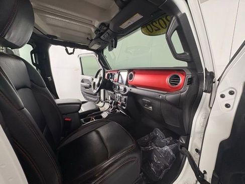 Used 2020 Jeep Gladiator Rubicon image 18