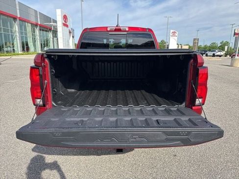 Used 2023 Chevrolet Colorado LT w/ LT Convenience Package III AWD/4WD image 14