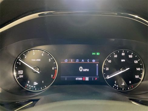 Used 2023 Buick Envision Preferred image 37