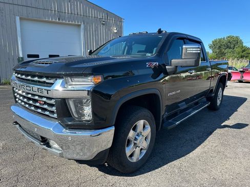 Used 2020 Chevrolet Silverado 2500 LTZ w/ LTZ Plus Package AWD/4WD image 10