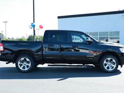 Certified 2022 RAM 1500 Big Horn AWD/4WD image 3