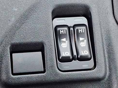 Used 2022 Subaru Impreza 2.0i Limited image 25