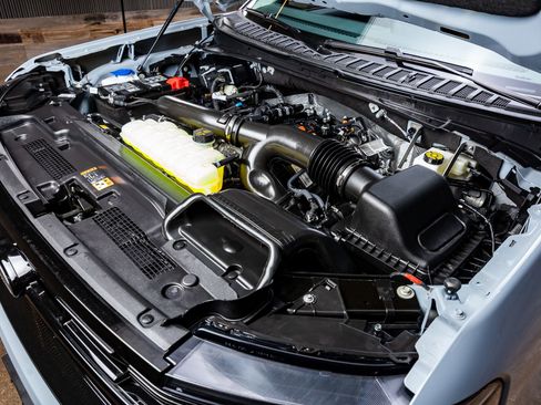 Used 2025 Ford Expedition Platinum w/ Platinum Ultimate Package image 38