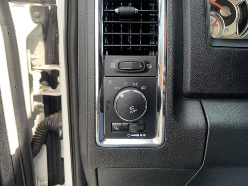 Used 2014 RAM 1500 Laramie Longhorn w/ Convenience Group AWD/4WD image 16