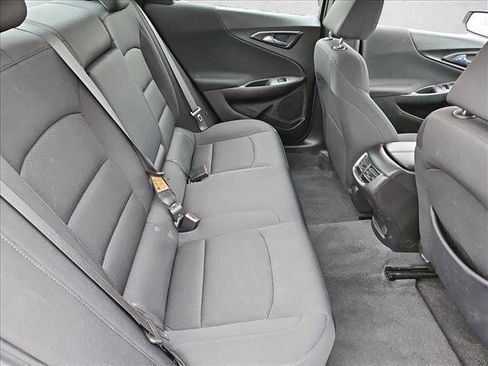 Used 2023 Chevrolet Malibu LT image 24