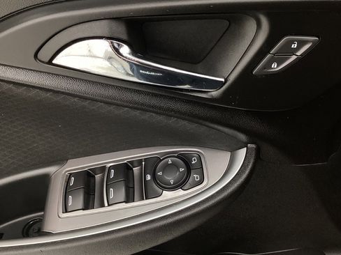 Used 2024 Chevrolet Malibu LS image 36