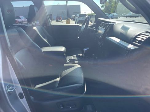 Used 2023 Toyota 4Runner TRD Off-Road Premium image 15