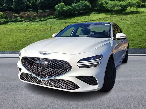 Used 2025 Genesis G70 3.3T Advanced w/ Sport Prestige Package image 3