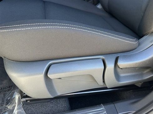 New 2026 Nissan Rogue S image 31